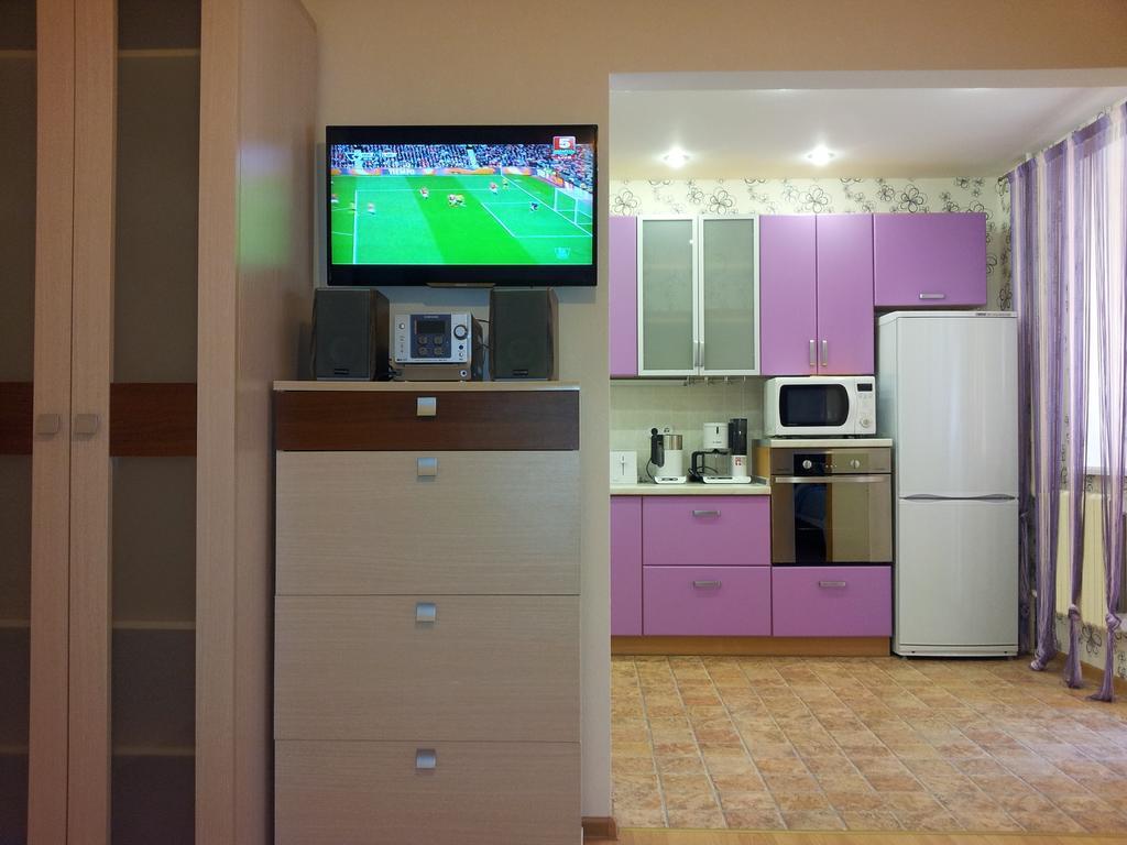 Апартаменты Независимости 168-2 Minsk Quarto foto